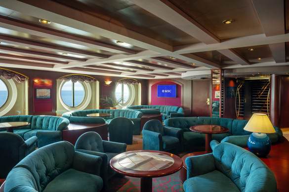 MSC Cruises MSC Lirica Lord Nelson Pub 3 ©MSC Rights - Ivan Sarfatti.jpg